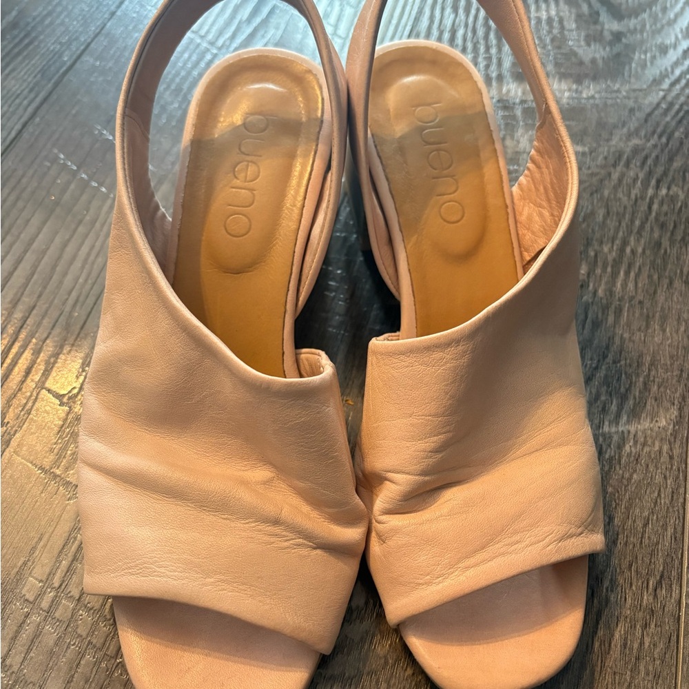 *Buttery soft** Bueno Women's Blush Slingback Heels